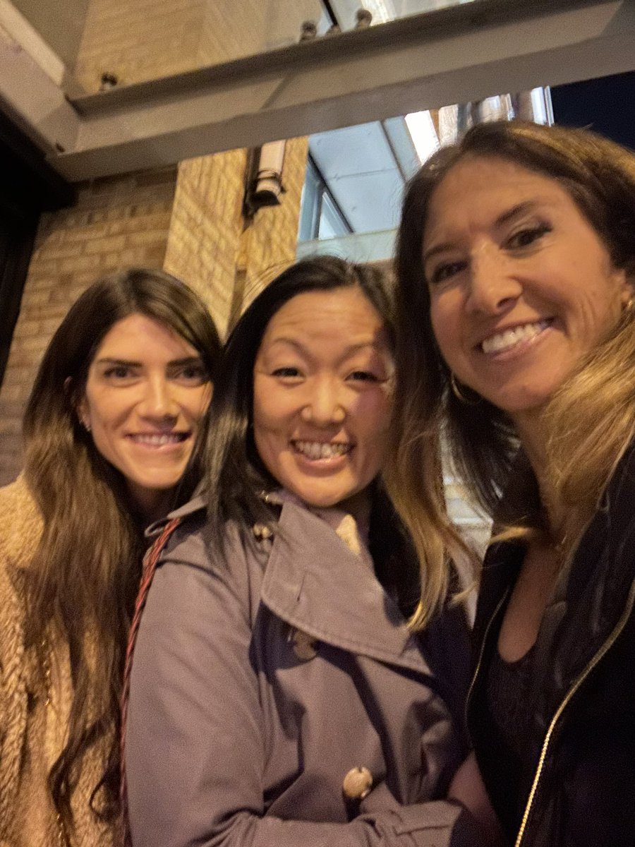#AUA2023 begins! 
<a href="/Dr_UnaLee/">Una Lee</a> <a href="/KatherineAminMD/">Katie Amin, MD, FRCSC</a>
