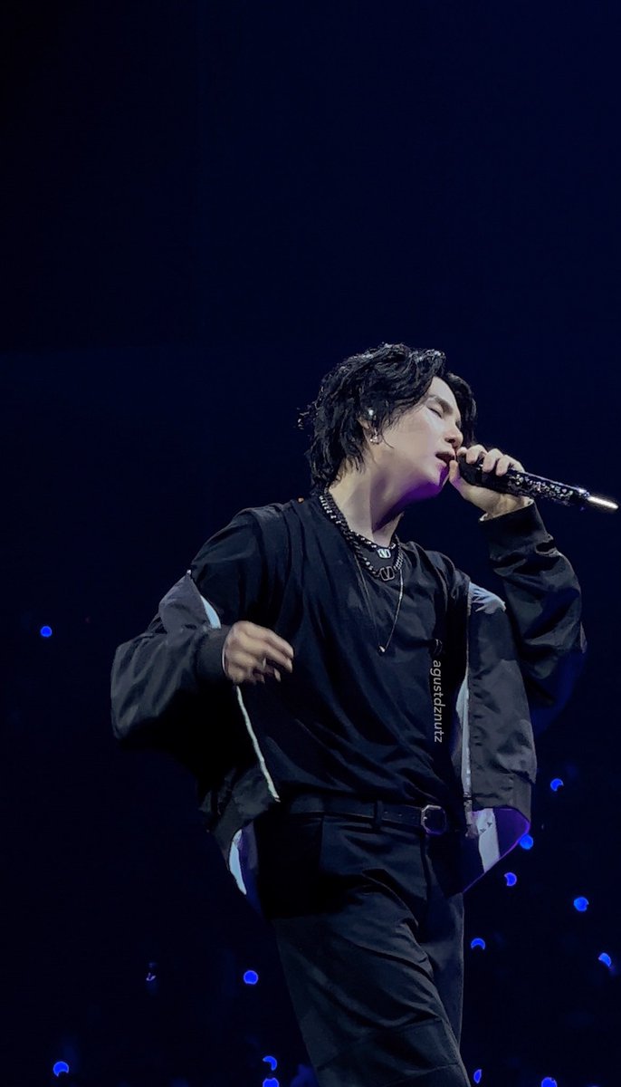 guys I can’t believe he’s real #SUGA_AgustD_TOUR #AgustD_SUGA_Tour