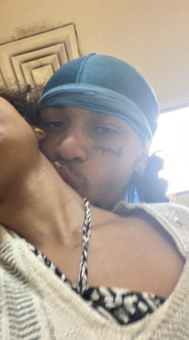 Couldn&rsquo;t wait so we fucked in the Wendy&rsquo;s 🫶🏽🤤 w/@KoaBuddhaxxx https://t.co/WEU5kNDci5