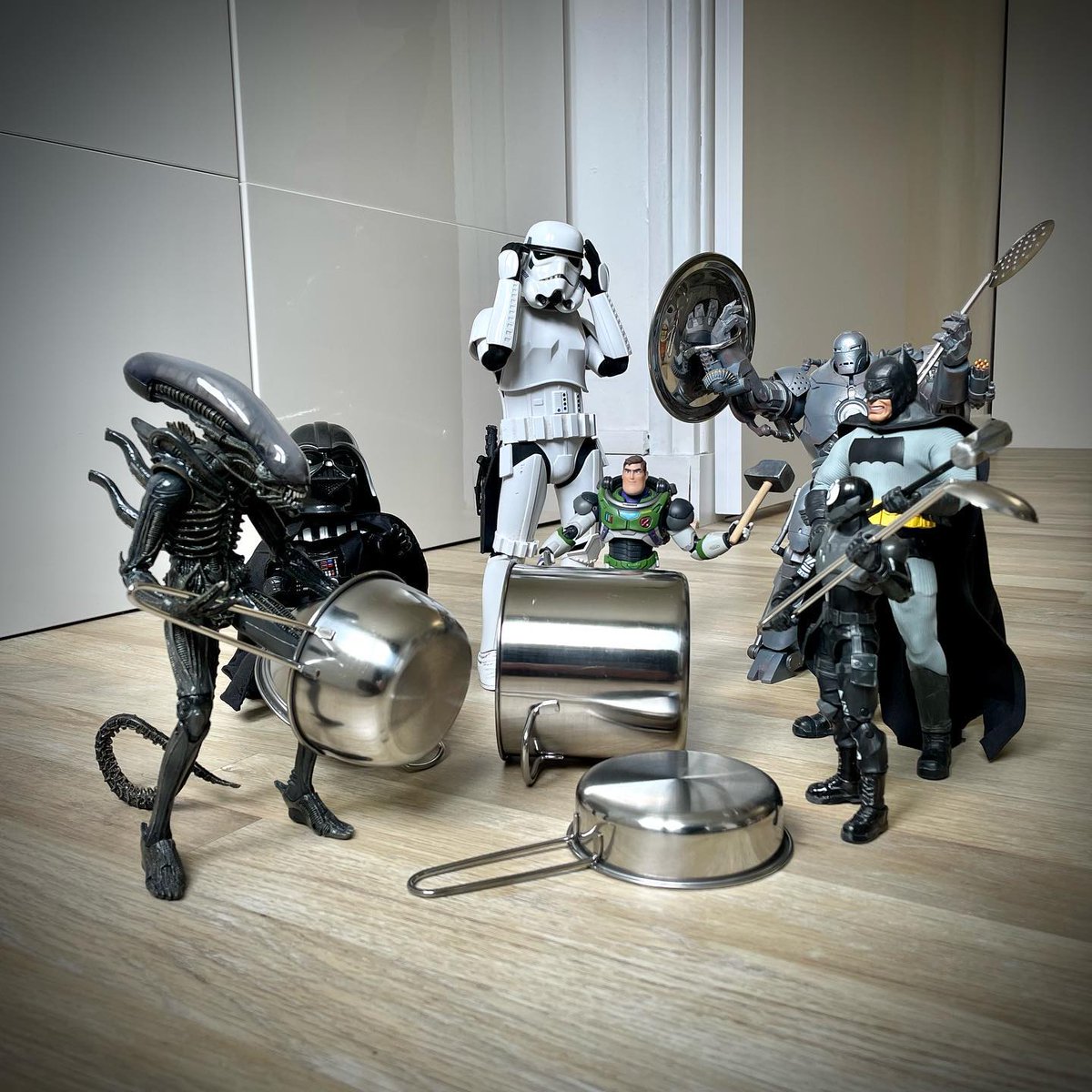 anthoatana's tweet photo. Casserolade #stormtrooper #stormy #starwars #disney #darthvader #darkvador #alien #xenomorph #casserolade #music #buzzlightyear #shfiguarts #figma #batman #dccomics #eightball #monger #ironman #toy #toystagram #toystory #toyphotography #actionfigures https://t.co/7g9kO59gw7