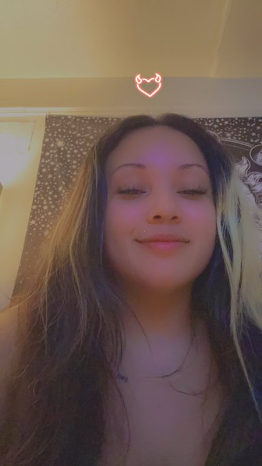 The look I give you after you destroyed yourself over me 🤭  @justaslave15 @rt_find https://t.co/84Ri