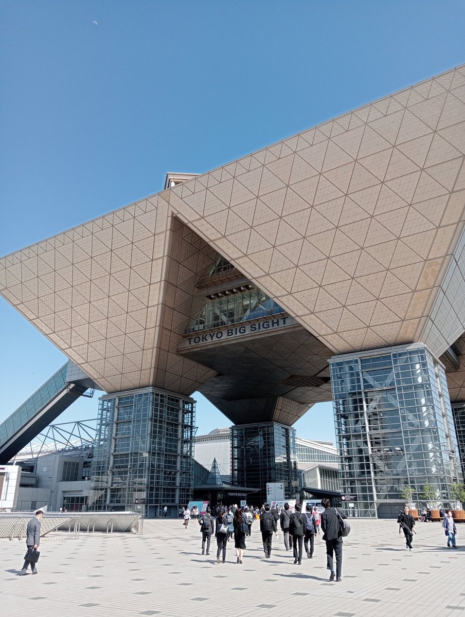 kitai_corp's tweet photo. こんにちは😊

情報収集‼️

行ってきます🫡

 #オルガテック東京  
 #オフィス
 #内装工事
 #OAフロア
 #東京営業所 https://t.co/X9MVhVPd9p
