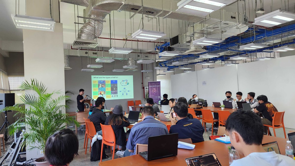 SparkLearnET's tweet image. Present! 🙋🏼♂️🙋🏼✨
Our CTO, @harvzjavier and Full Stack Developer, @chan_salvadora ready to take on @ateneodemanilau for the #Web3Bootcamp two-day workshop by @arkofdreams. 😎
#SparkLearnEdTechxICPManila
