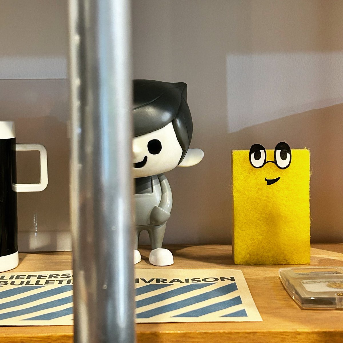 Panson_Works's tweet photo. 『スポンジとロビン』
#characterdesign #character #design #art #illustration #logo #popart #robinwithhis100friends #spinge #キャラクター #デザイン #アート #イラスト #ロゴ #ポップアート #スポンジ #ロビンくんと100人のお友達 https://t.co/jRi3ZynSiA