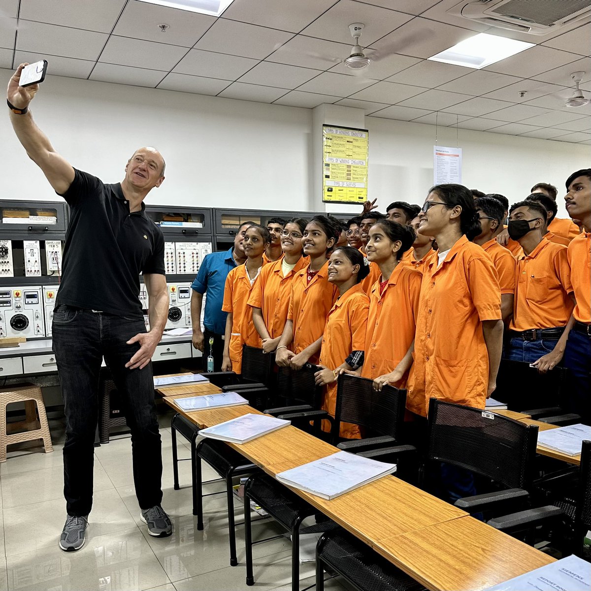 Siemens India tweet media