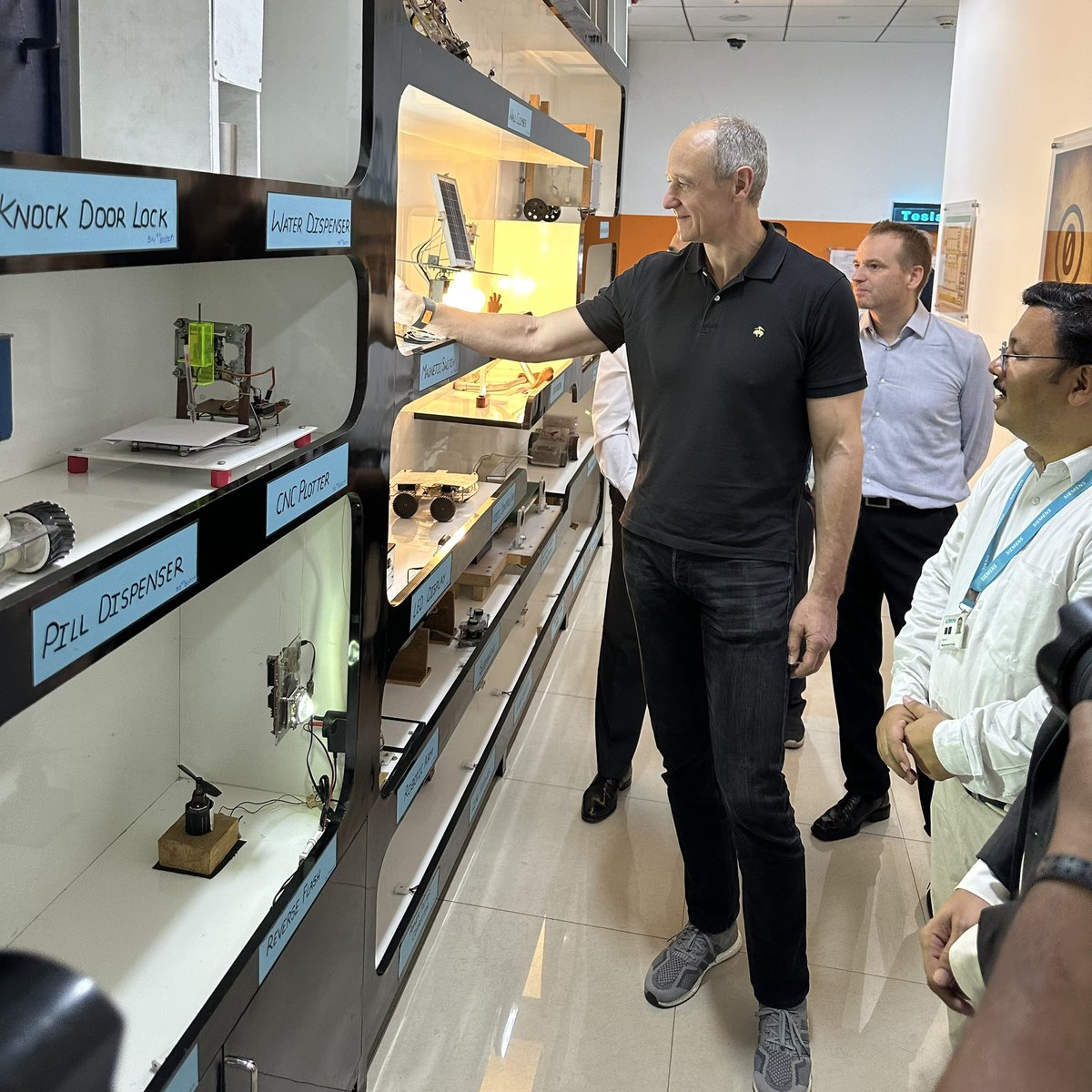 Siemens India tweet media