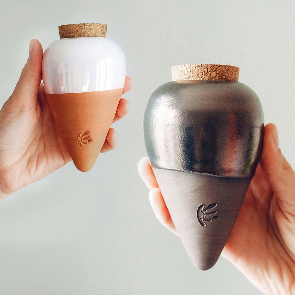 mudamlux's tweet image. At #MudamStore and mudamstore.com. #Pepin is a young #ecoresponsible family brand from Lille. Their #Ollas are microporous #ceramic pots that optimise the #watering of #plants by diffusing it progressively and autonomously.