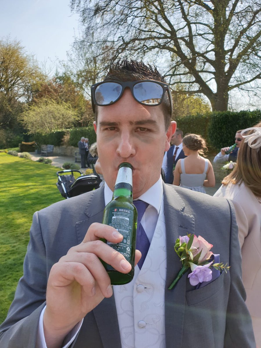 Happy 40th to my bro in law, have a lovely day 🥳🥳 #40club #rateold 4️⃣0️⃣🥳