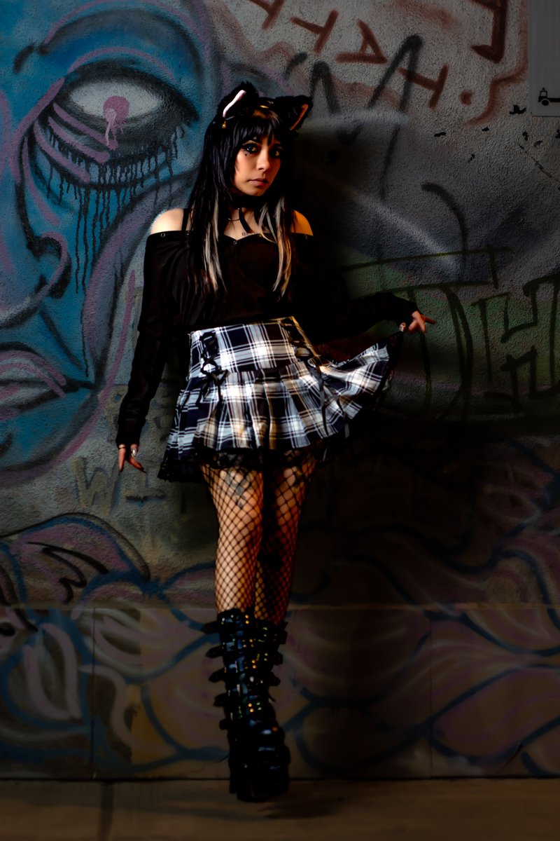 koijoiphoto's tweet photo. more photos from the shoot with @Sluttycumpie #egirl #nightportrait #photography #graffiti #urbanphotography https://t.co/giof5lqTRn