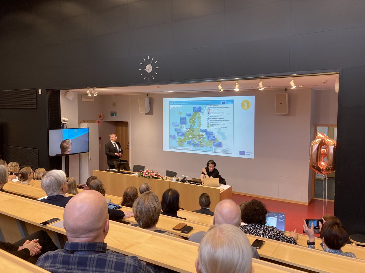 Suomen Farmakologiyhdistys (@farmakologit) on Twitter photo <a href="/farmakologit/">Suomen Farmakologiyhdistys</a> mukana myrkytystietokeskuksen 60-vuotisjuhlasymposiumissa. Mielenkiintoista asiaa varautumisesta ja <a href="/myrkytystieto/">Myrkytystietokeskus</a> toiminnasta. <a href="/farmakologit/">Suomen Farmakologiyhdistys</a> mukana myrkytystietokeskuksen 60-vuotisjuhlasymposiumissa. Mielenkiintoista asiaa varautumisesta ja <a href="/myrkytystieto/">Myrkytystietokeskus</a> toiminnasta.