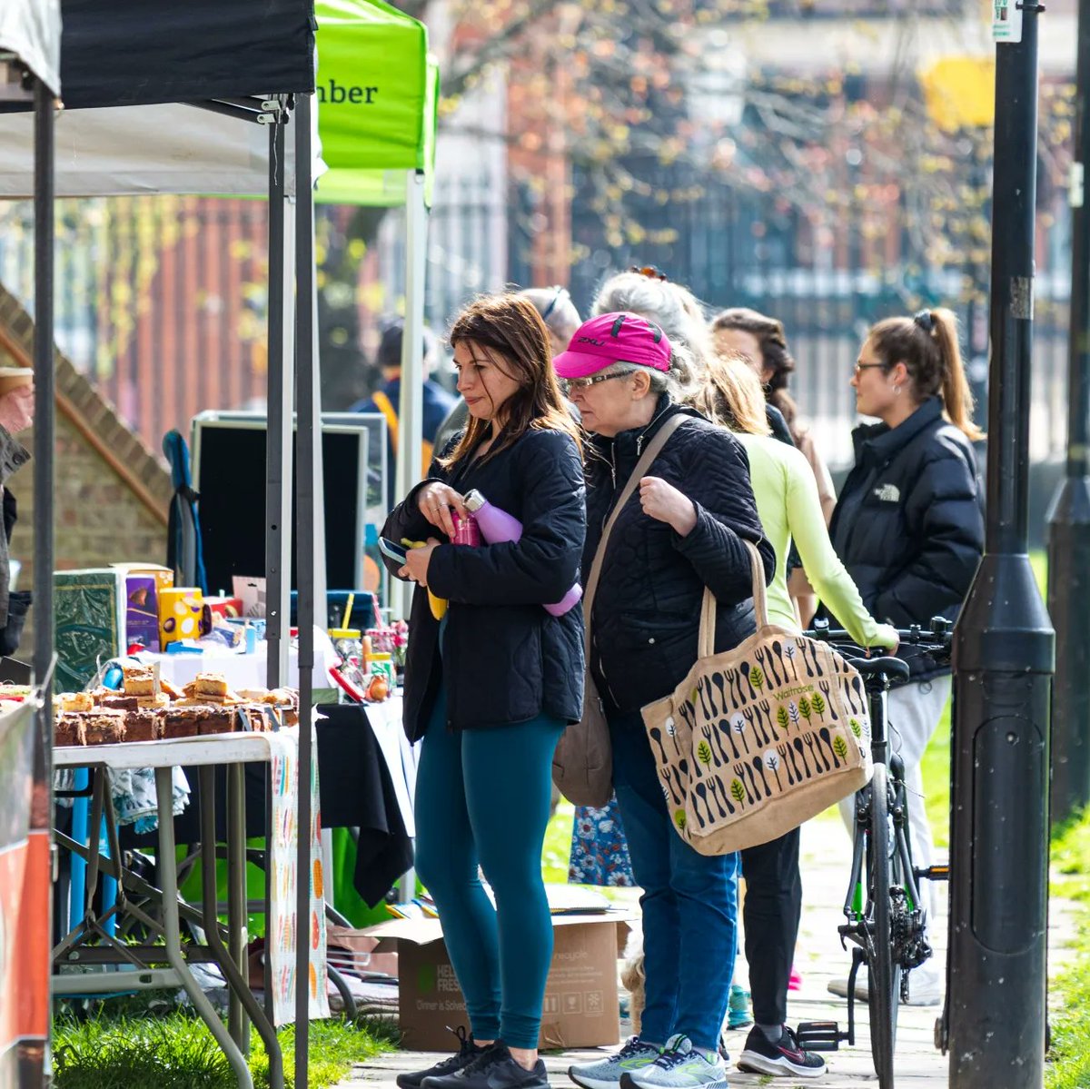 Oval Farmers' Market tweet media