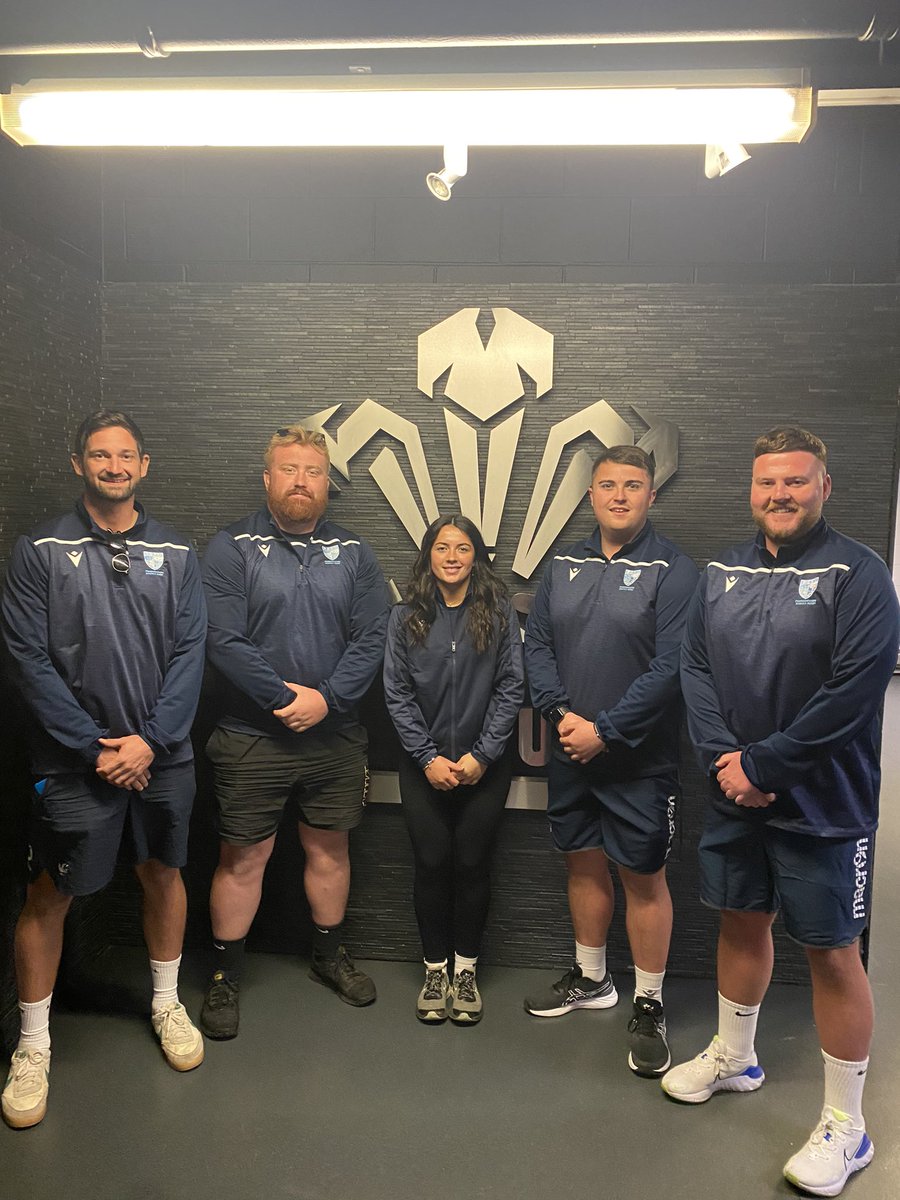 Tom_Meredith_'s tweet photo. Awesome experience yesterday @principalitysta with the @pembsu15s boys! 

Couldn’t be more proud of this group of boys. The hard work they’ve all put in throughout the season has been outstanding! 

Congratulations to @ISRU15s on the win! 

@WRU_Scarlets @SeagullRugby @BroGwaunPE https://t.co/levpzphNsZ