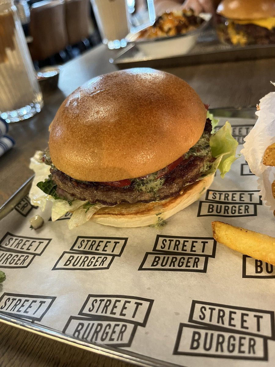 “Where’s the Lamb” burger at Street Burger Gordon Ramsay https://t.co/ehs9KizcRX