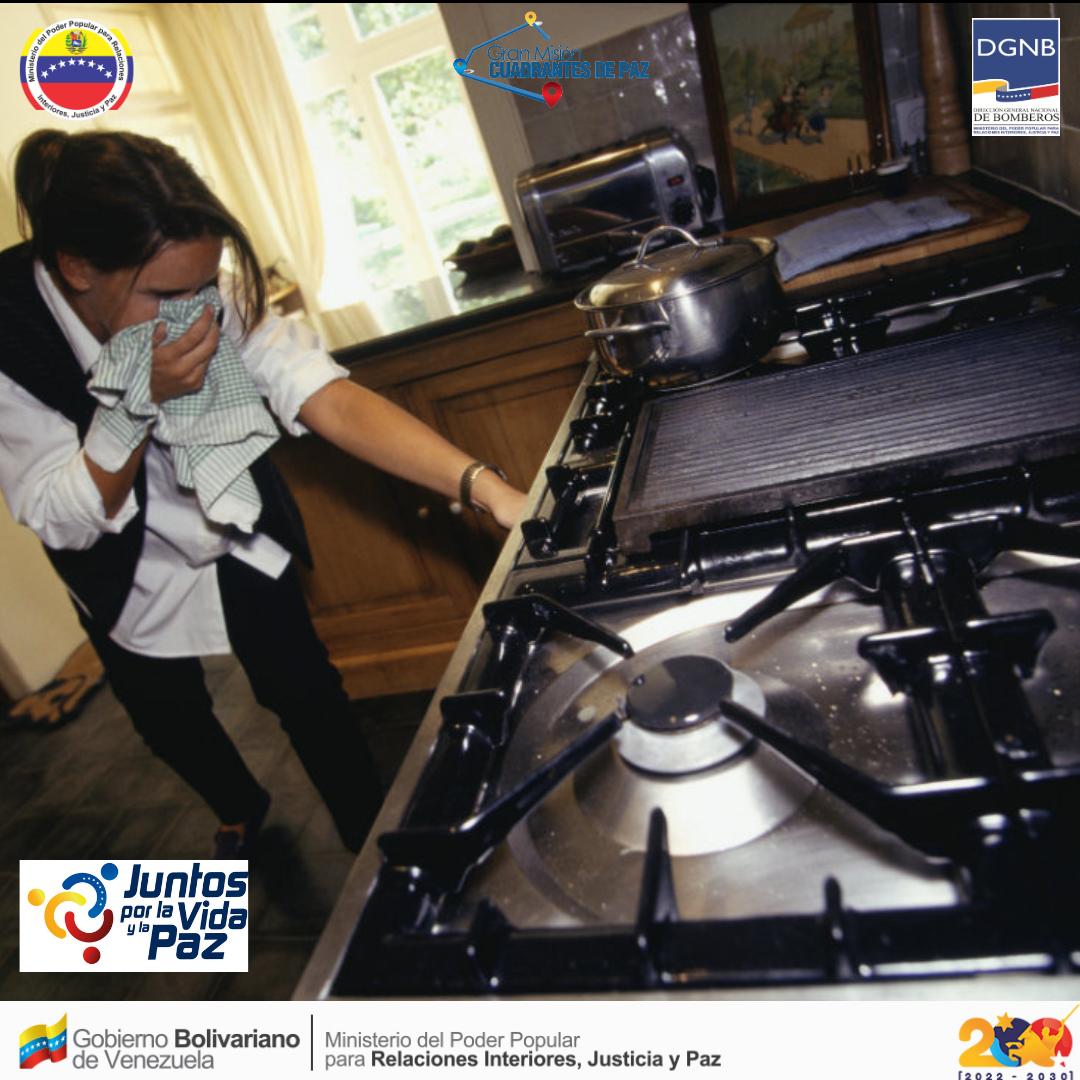 DGNBEnLinea's tweet photo. #27Abr Sigue estás recomendaciones al momento de una fuga de gas:
- Cierra la llave del tanque de gas o llave de paso.
- Ventila el lugar.
- Evita contacto con corrientes eléctricas.
- Sal del lugar.
- Llama a los servicios de emergencia.

#LevantenElBloqueoYa
#FelízJueves https://t.co/AOGeDj3mLD