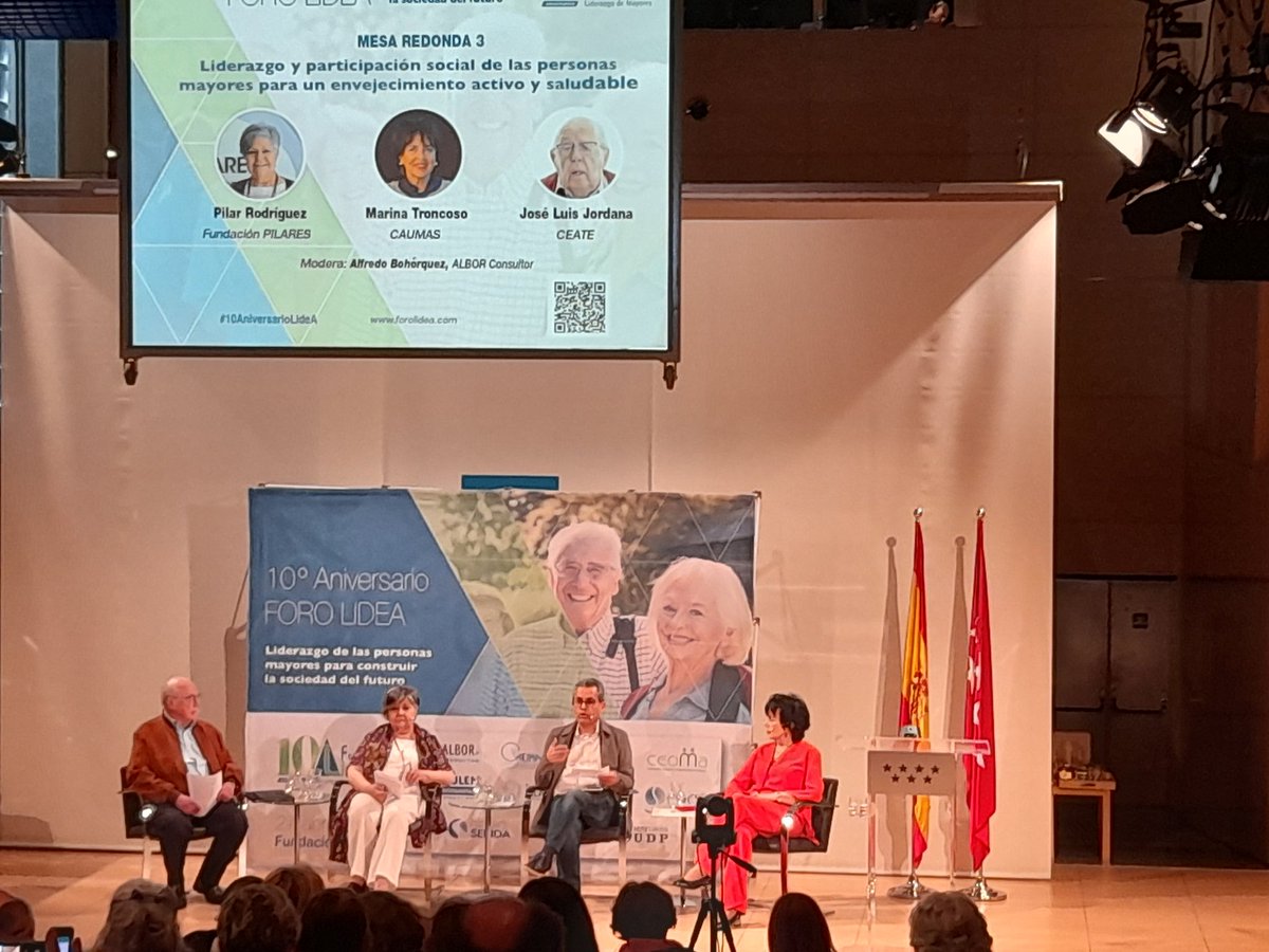 Senior50_'s tweet photo. En #10AniversarioLidea hablando sobre liderazgo de las personas mayores a cargo de @FPilares Pilar Rodríguez las #personasmayores tienen un gran peso en las elecciones. Marina Troncoso #Caumas en los puestos de poder hace falta experiencia. Jose Luis Jordana @mayoresceate https://t.co/Y06Qp9zSXz