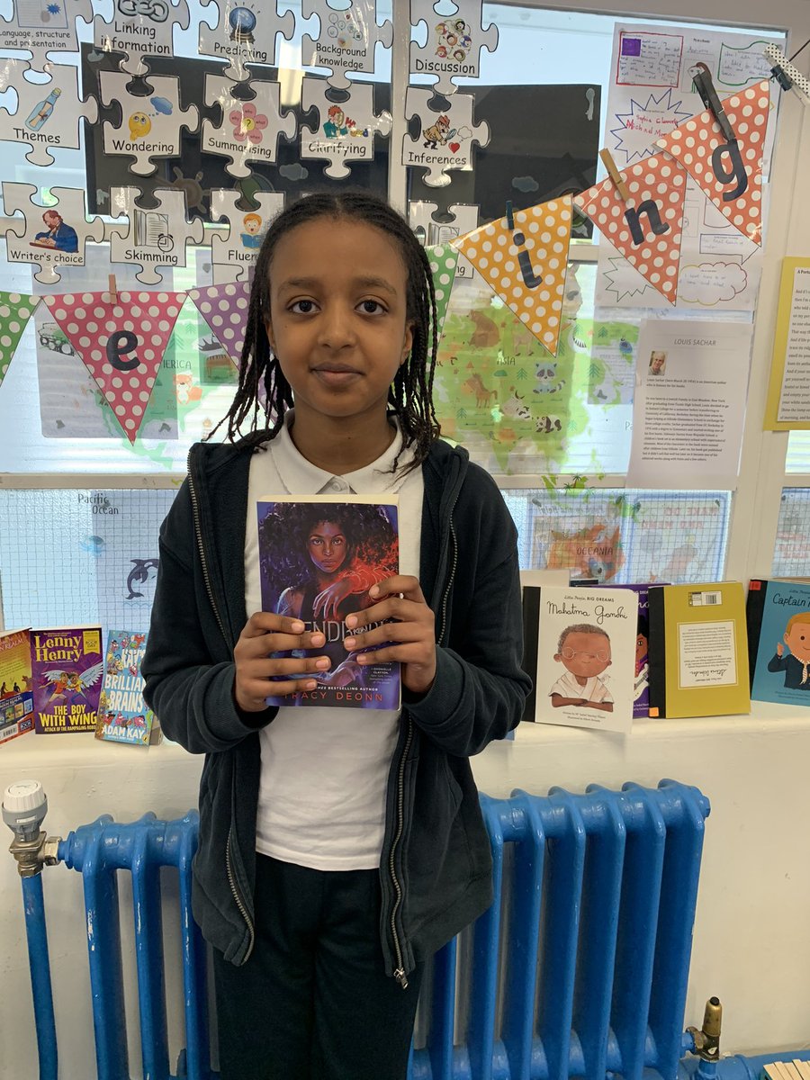 CTKLeicester's tweet image. Haset has found her magic book! 
The children’s World Book Day mission was to find their magic book and lots of children have been reading far and wide to find it.  
We’re so please you’ve found yours, Haset; we hope it inspires you to read more and more. #CTKsuperstar #MagicBook