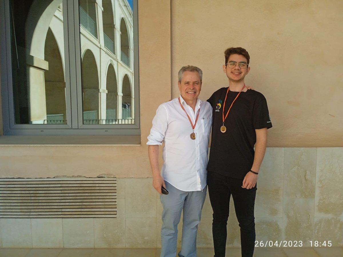 iesjoseplanes's tweet photo. 3° Clasificado en RM Skills 2023 en la modalidad de Desarrollo Web nuestro alumno Julián Martínez Guillén, estudiante de  2° CFGS Desarrollo Aplicaciones Web. https://t.co/lBs8UUu5nG