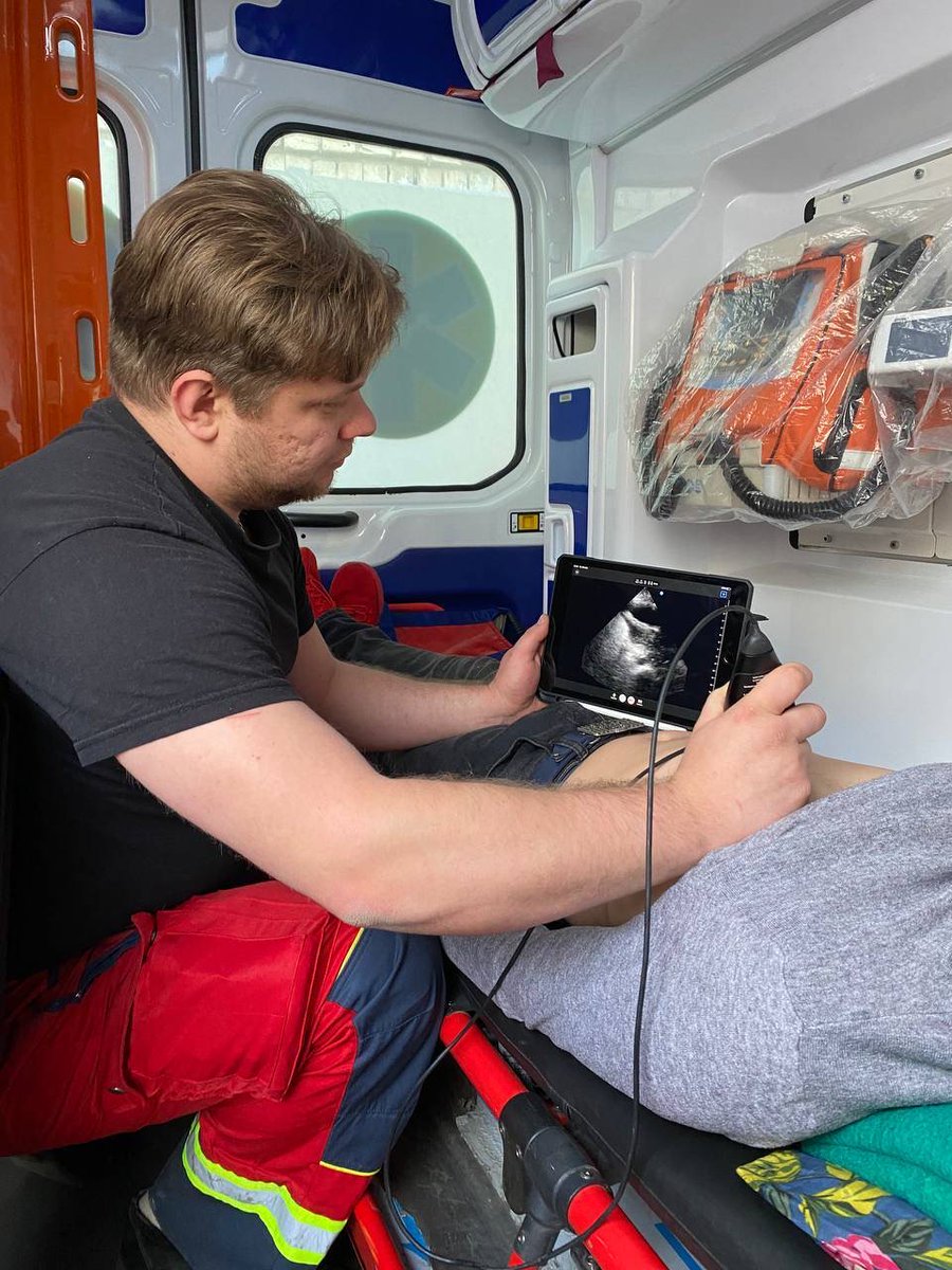 Point-of-care ultrasound devices are valuable tools in early detection of internal injuries and often save critical time. We are supplying our Ukrainian partner medics with state-of-the-art gear. Big thanks to @ButterflyNetInc , @OberinFuhr, @civilfleet #ukraineaid #medicalaid
