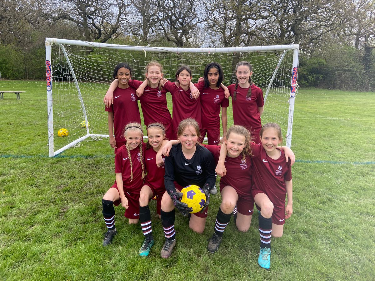 Bromley High Junior School Sport (@bromleyjunsport) on Twitter photo β½οΈ Yesterday we hosted the <a href="/iapsuksport/">IAPS Sport</a> South East U11 Girls Football festival, competed by 16 schools! It was a tremendous event & the quality of games was outstanding! Well done to our <a href="/bromleyhsjunior/">Bromley High Junior School</a> team who made it through to the cup QFβs! ππΌ π #GDSTsport β½οΈ Yesterday we hosted the <a href="/iapsuksport/">IAPS Sport</a> South East U11 Girls Football festival, competed by 16 schools! It was a tremendous event & the quality of games was outstanding! Well done to our <a href="/bromleyhsjunior/">Bromley High Junior School</a> team who made it through to the cup QFβs! ππΌ π #GDSTsport