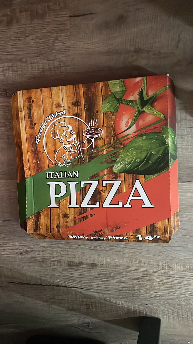 BlessDoesCopy's tweet image. Random but I wanted to do a test.

I bought a 15 inch pizza to eat the night to see how I will perform in the morning. 

Finished it in one go, however in the next day I noticed that I went from 28 press ups to 20 in one set.

What you eat highlights HOW you will do. 

Eat Well