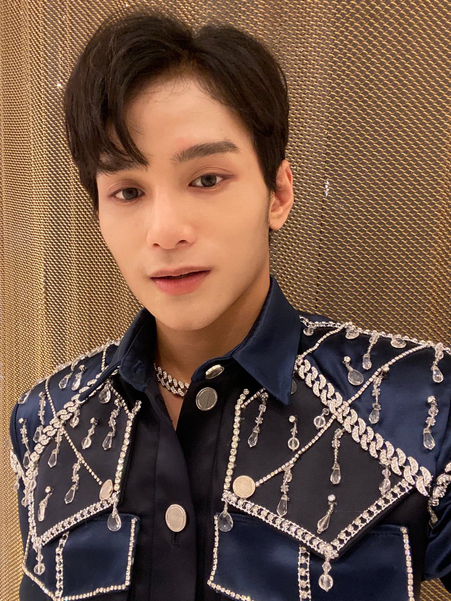 Dengan semangat overproud kebanyakan fans Dita juga pasti support Zayyan. Jadi kalo ada yg ngehate Zayyan sambil bawa2 Dita kemungkinan dia haters Dita.

#Dita #DitaKarang #Ditamin #디타 #ディタ #SECRET_NUMBER #Zayyan #XODIAC