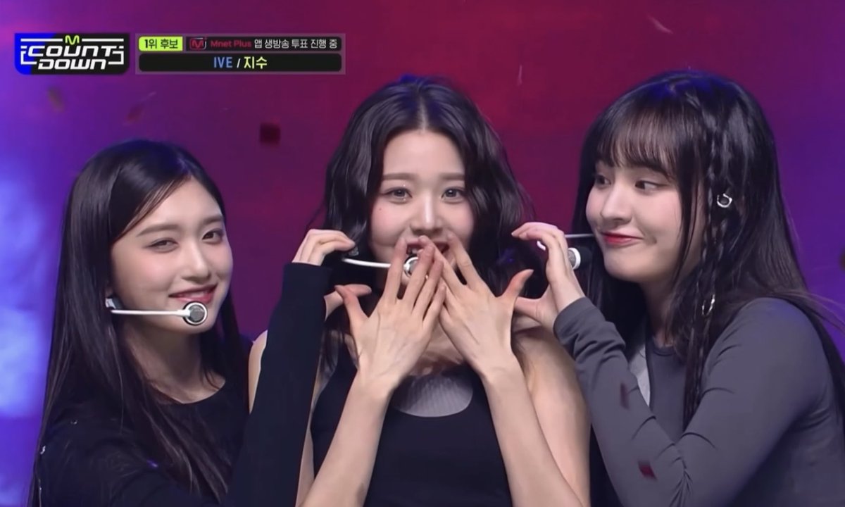 Fut50V9akAAwOaO?format=jpg&name=medium