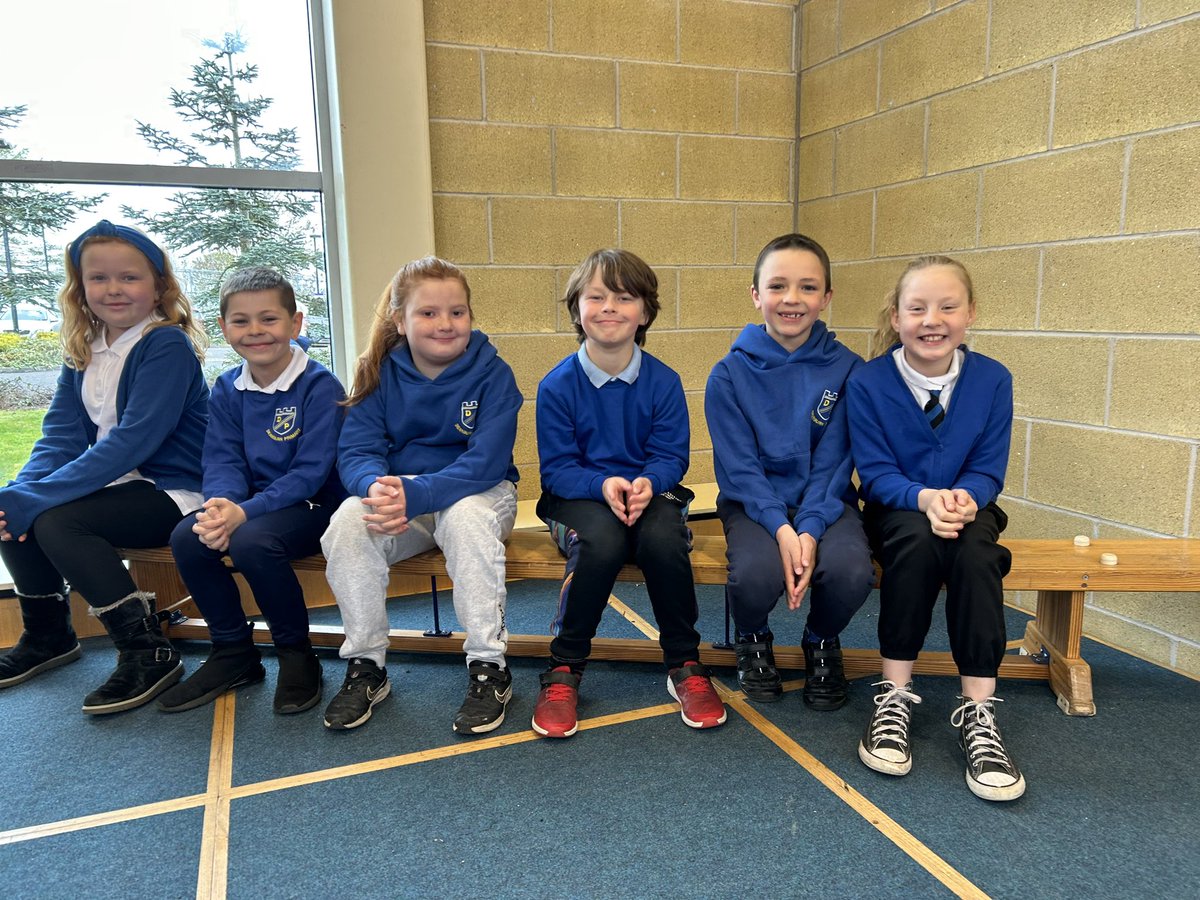 DeanburnPS_P7A's tweet image. We are ready for our #ClassAssembly this morning! 😊⭐️😊⭐️😊⭐️