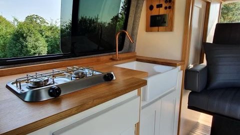 sophiepavs's tweet photo. 📣VAN FOR SALE: DEVON🚐
An awesome VW camper is up for sale in my family 👀 perfect for the #vanlyfe you’re dreaming of! 🌅🌊🍾
All details below - pls DM me to book a spin/visit in East Devon 🙏🏻 - and pls share across your network! #van #camper
➡️ https://t.co/XO7Mv8C2Jp https://t.co/MXs03kzwbt