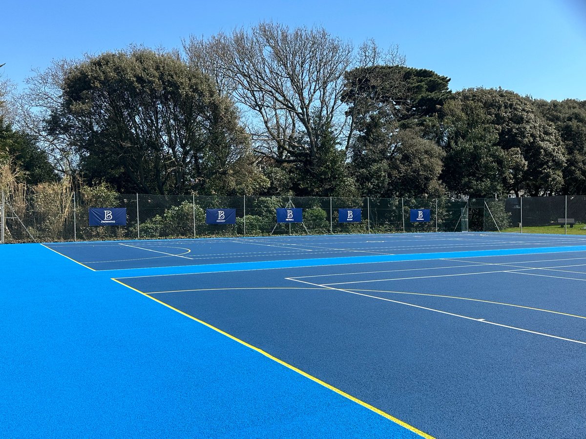 BCS Senior tweet media