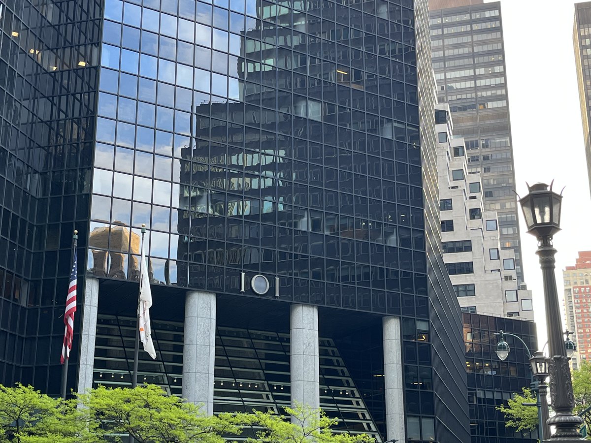 getLayr's tweet image. BOMA Energy Action Day - we are proud to be a part of this organization and sponsor of this event!  Great, relevant topics from the buy and sell-side, in a dynamic #NYC #CRE market #BOMA #energyefficiency #locallaw97 #vornado #RXR #brookfield