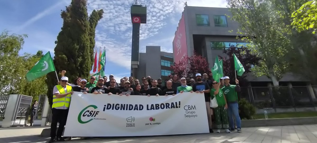 csifcbmtm's tweet photo. Primer día d concentraciones d trabajadores #CBM @gruposecuoya d  @InformativosTM @BuenosDiasTM @telemadrid.Mañana misma hora y mismo lugar volveremos a concentrarnos x unas condiciones laborales y económicas dignas.Estáis todos/as invitados a apoyarnos.Los paros hasta las 14:30h https://t.co/EC0Sk4P5EH