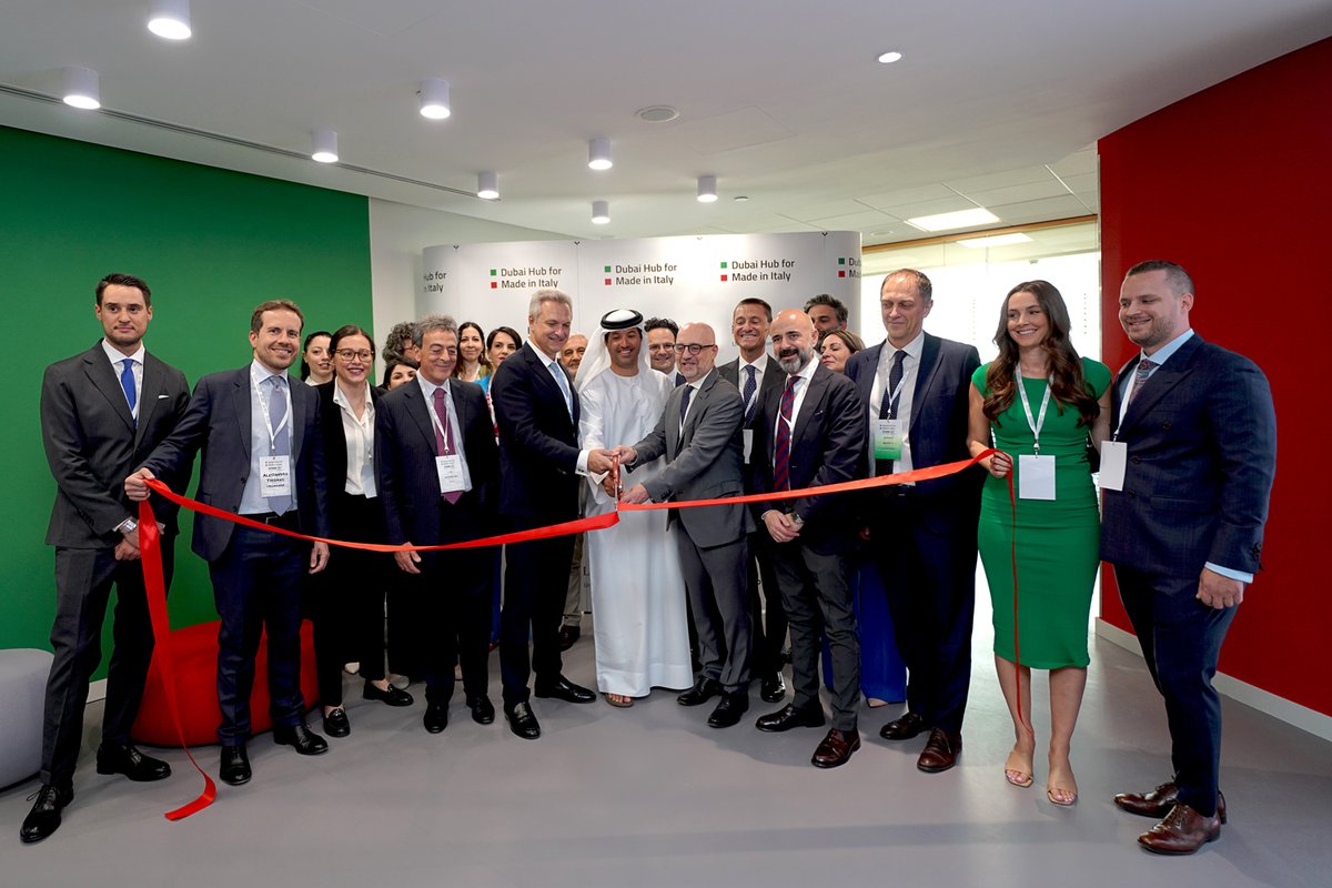 Italiacamp's tweet photo. 🇦🇪🇮🇹Oggi ha aperto le sue porte l’Italiacamp Dubai Hub for Made in Italy: il primo hub internazionale di Italiacamp, un ponte per le aziende, istituzioni e università che vogliono espandere il loro business e il loro know how in Medio Oriente, Nord Africa e Sud Est Asiatico. https://t.co/M42z3GJVoF
