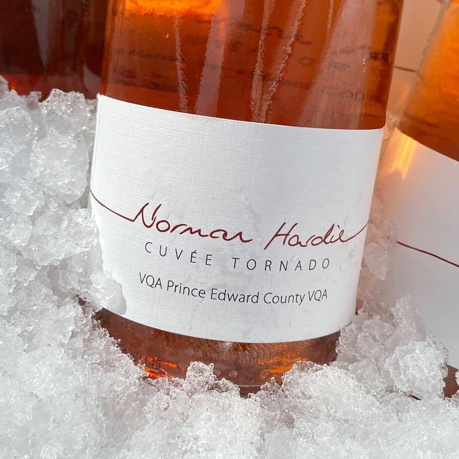 Norman Hardie Winery tweet media