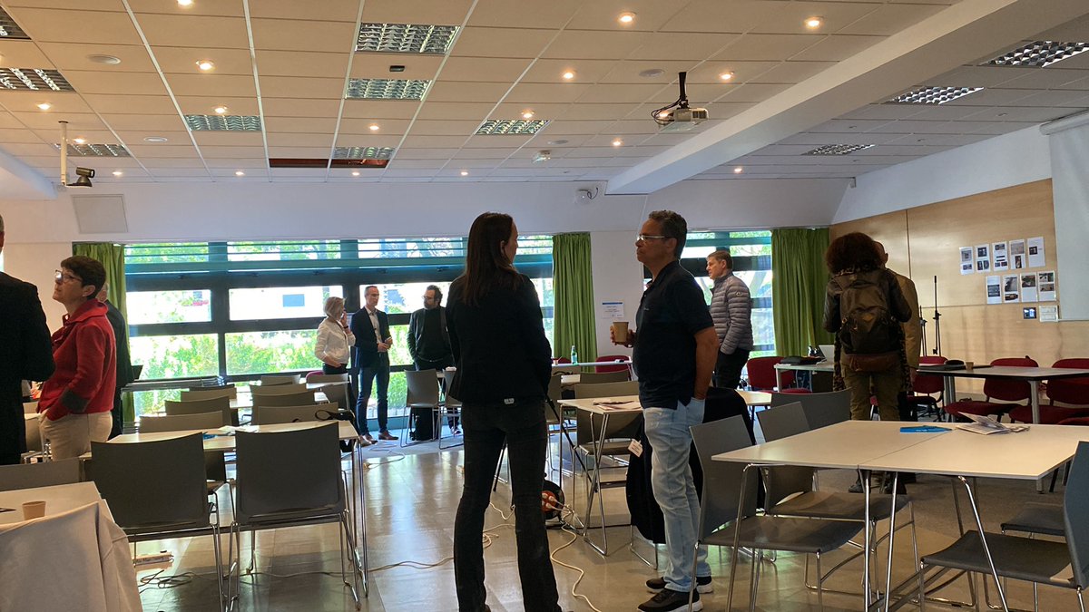 Aujourd’hui à @ENSdeLyon journée d’étude #IFE sur la #formation des cadres afin de développer les métiers de l’encadrement .

ife.ens-lyon.fr/ife/ressources…