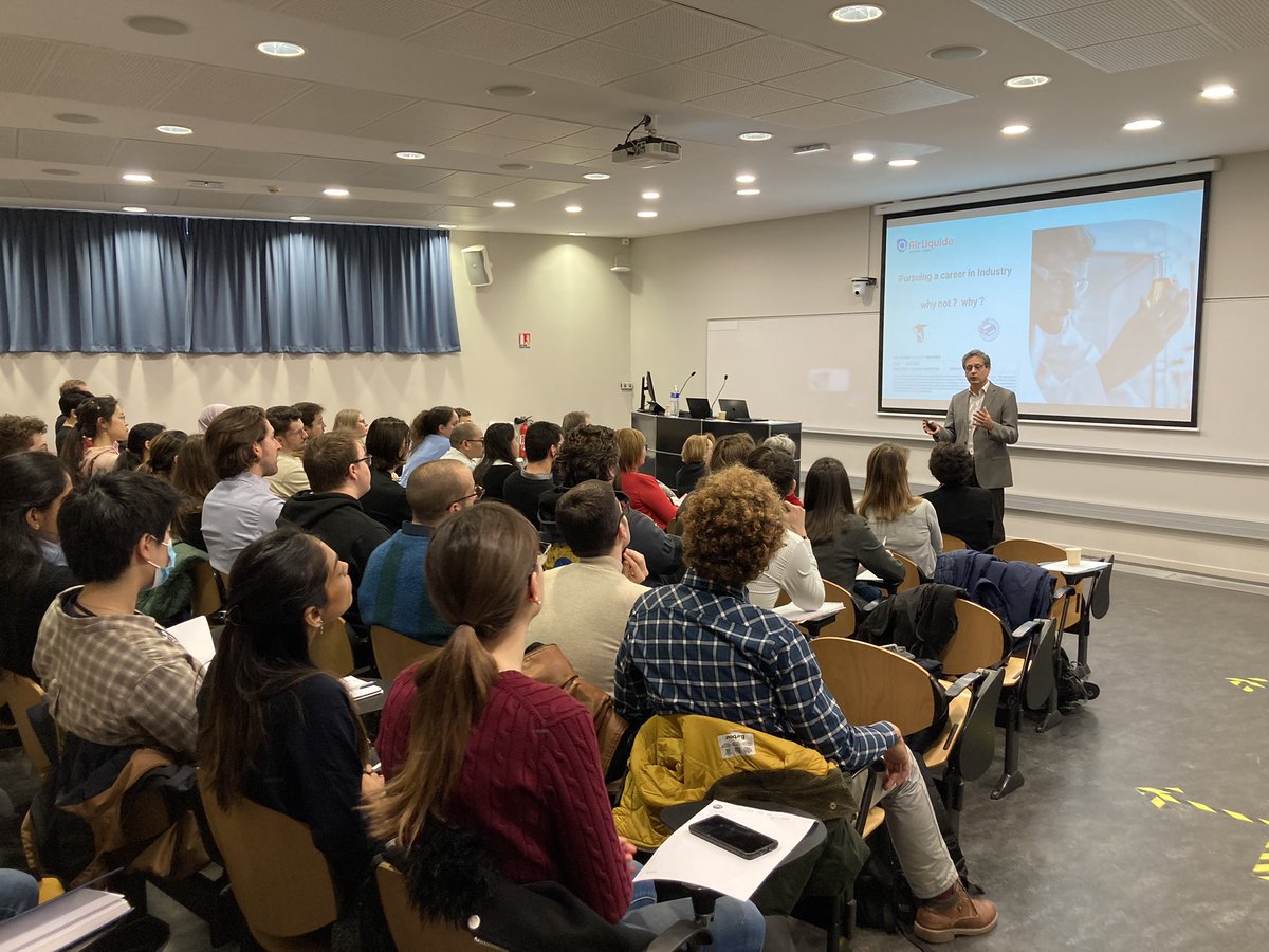 CHAIR (@chair_itn) on Twitter photo We are kicking-off our workshop jointly organised with <a href="/Hel4chiroled/">HEL4CHIROLED</a> "Pursuing a Career in Industry"!!
Our first speaker on stage is Régis Réau, from <a href="/airliquidegroup/">Air Liquide Group</a> We are kicking-off our workshop jointly organised with <a href="/Hel4chiroled/">HEL4CHIROLED</a> "Pursuing a Career in Industry"!!
Our first speaker on stage is Régis Réau, from <a href="/airliquidegroup/">Air Liquide Group</a>