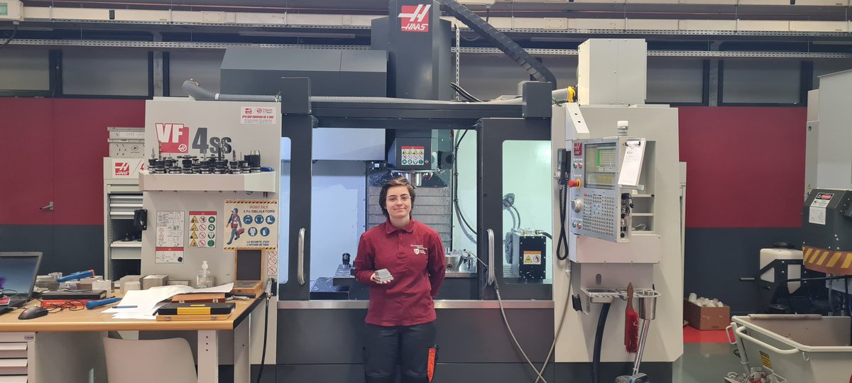 Le pôle #industrie en action !
Après le séminaire #fraisage pour Maeva Royer et Aymeric Laval en #tournage place au #metier de la #chaudronnerie pour William Candillier jusqu’à demain  au CFAI de Bruges
#ODM2022