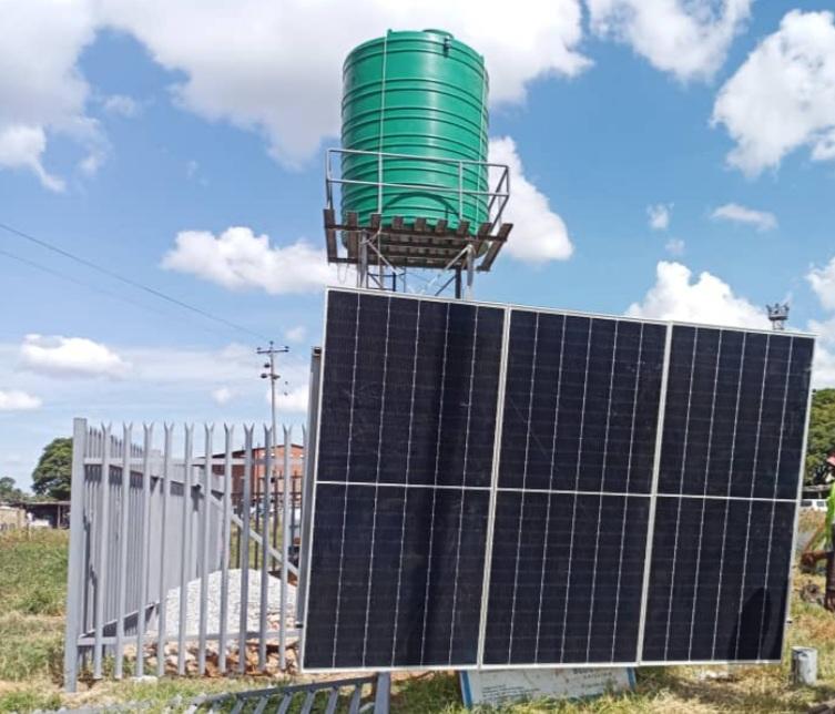 GoalZimbabwe's tweet photo. With support from @WFP_Zimbabwe, @GOALZimbabwe and the Marondera Municipality have upgraded the Dombotombo borehole to a solar powered scheme. The scheme will provide water to a wider coverage of 371 households and benefit surrounding fruit, vegetable and clothing markets. https://t.co/Soe2M35tGv