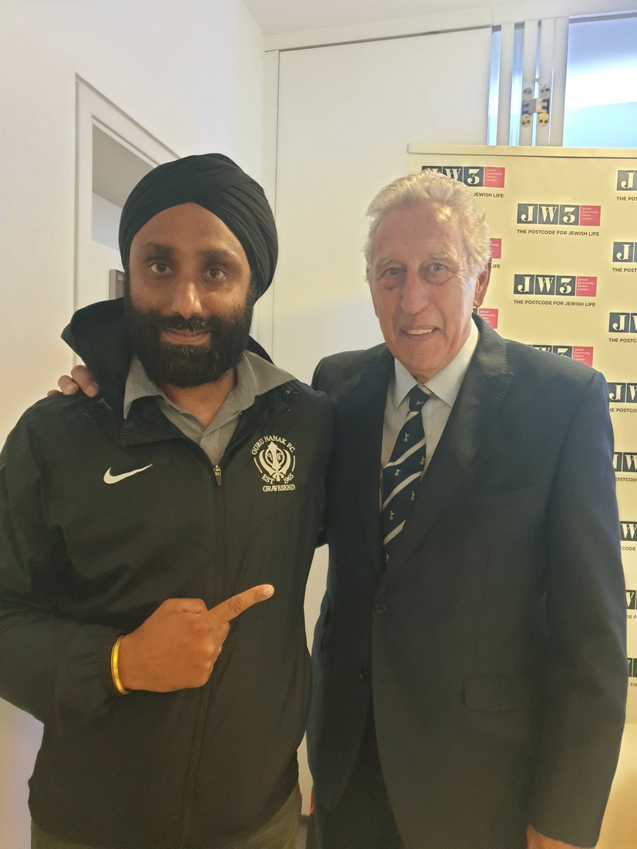 steve_singh420's tweet photo. A very big happy 78th birthday to one of our @SpursOfficial legends big @MartinChivers9 have a blessed day. A true gentleman and proper Tottenham. #chivers #bigchiv #coys #Spurs #TottenhamHotspur https://t.co/u7KRIEgGd2