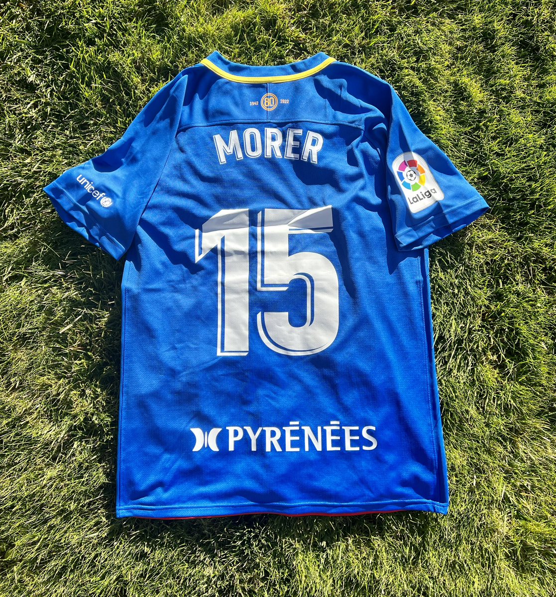 ildelima6's tweet photo. 👕 @fcandorra 🇦🇩
👤 Dani Morer 🇪🇸
🏆 @LaLiga 🇪🇸
🏟 Estadi Nacional 🇦🇩
📍 Andorra La Vella 🇦🇩
#andorra #laliga #morer #matchwornshirt #andorrafootballmuseum #AFM #fcandorracollection #fcandorra https://t.co/sDmUW7m94x