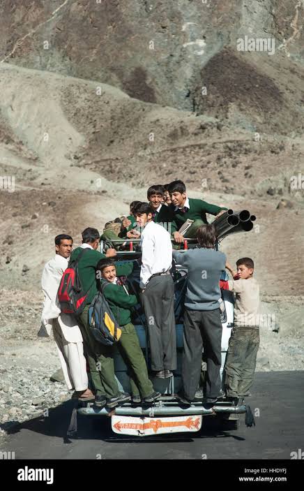 SajidMir_Pak's tweet photo. #Good_Initiative. CSGB has decided to reduce his monthly 50% official POL & also directed Secretary Finance to reduce 50% Secretarait POL to cater fuels needs for School buses & Hospital generators.
#Islamabad
#Lums
@CMShehbaz
@csgbpk
@reema_omer
#GilgitBaltistan
#Schoolkids https://t.co/4cd8nWiXt8
