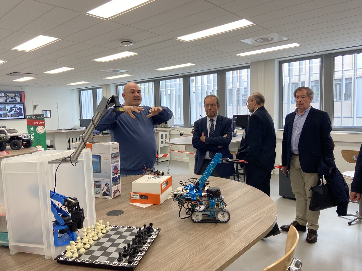 CPE Lyon tweet media