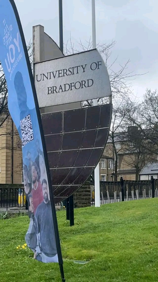 Vinstilo's tweet image. Are you interested in studying at University of Bradford? University of Bradford has these Scholarships available for every year.
Scholarships for Media, Design and Technology Undergraduate Students
50% tuition fee discount for international students on the following courses: