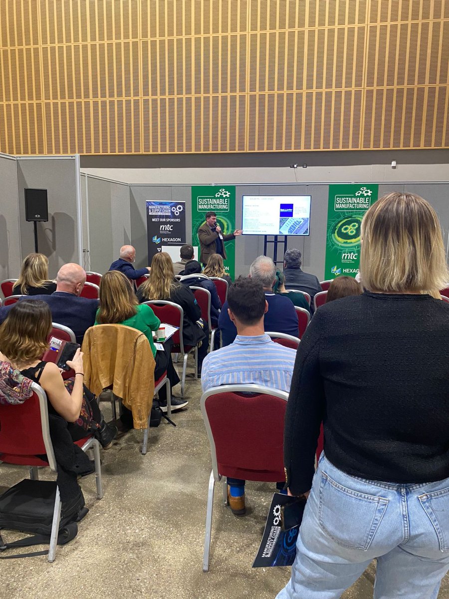 Advantage_Ltd's tweet photo. A big round of applause for our own @_james_crosby and his talk at the Manufacturing and Supply Chain Conference! 👏
https://t.co/ZTe2Ds0q8a

#ManufacturingExpoUK #manufacturing #supplychain https://t.co/nTfnzN549N