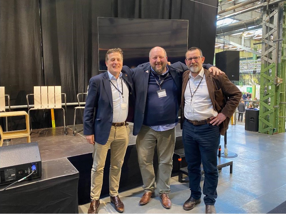 ScotGovNordic's tweet photo. Great to see Scottish sustainability showcased at yesterday's #LOOPForum in København!
From plans for the world's first hydrogen powered distillery, to turning old coffee cups into plant feed, Scotland's circular economy continues to grow.♻️
@Arbikie @Carbogenics @zerowastescot https://t.co/PEkiPrcI12