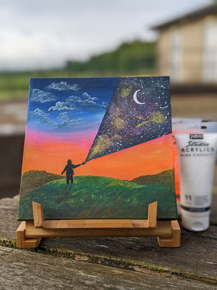 Morning all 🌈☕

Even with the lighter nights I'm still in awe of the beautiful stars and just had to paint it! 👩🏾‍🎨🎨 Don't stop stargazing! 💫 🌌🌃🎑 

Wishing you a wonderful day ahead 🥰