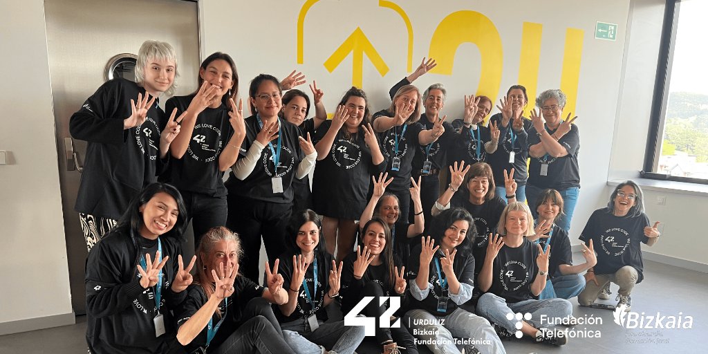 42UrdulizFTef's tweet photo. Emakumea bazara eta #programazioa interesatzen bazaizu, #42UrdulizFTef -en proposamen bat daukagu zuretzat: #PiscineDiscovery Women's Edition π 5οΈβ£ eguneko formakuntza esperientzia #webprogramazioan #HTML , #CSS eta #JavaScript erabiliz. Zatoz! π https://t.co/6oAGCtaSEx https://t.co/DlA0QnB0hT