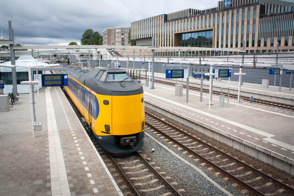 HNPbrussel's tweet photo. #NIEUWS | Europese subsidie is een stap dichterbij voor Nederlandse treinverbindingen, zoals de Lelylijn, het Emmen-Rheine traject en het Zwolle-Münster traject. 

Wat heeft het Europees Parlement besloten en wat is het vervolg? Lees verder via: https://t.co/ByTUhkoUzg #EU #TEN-T https://t.co/41ZpoX821M