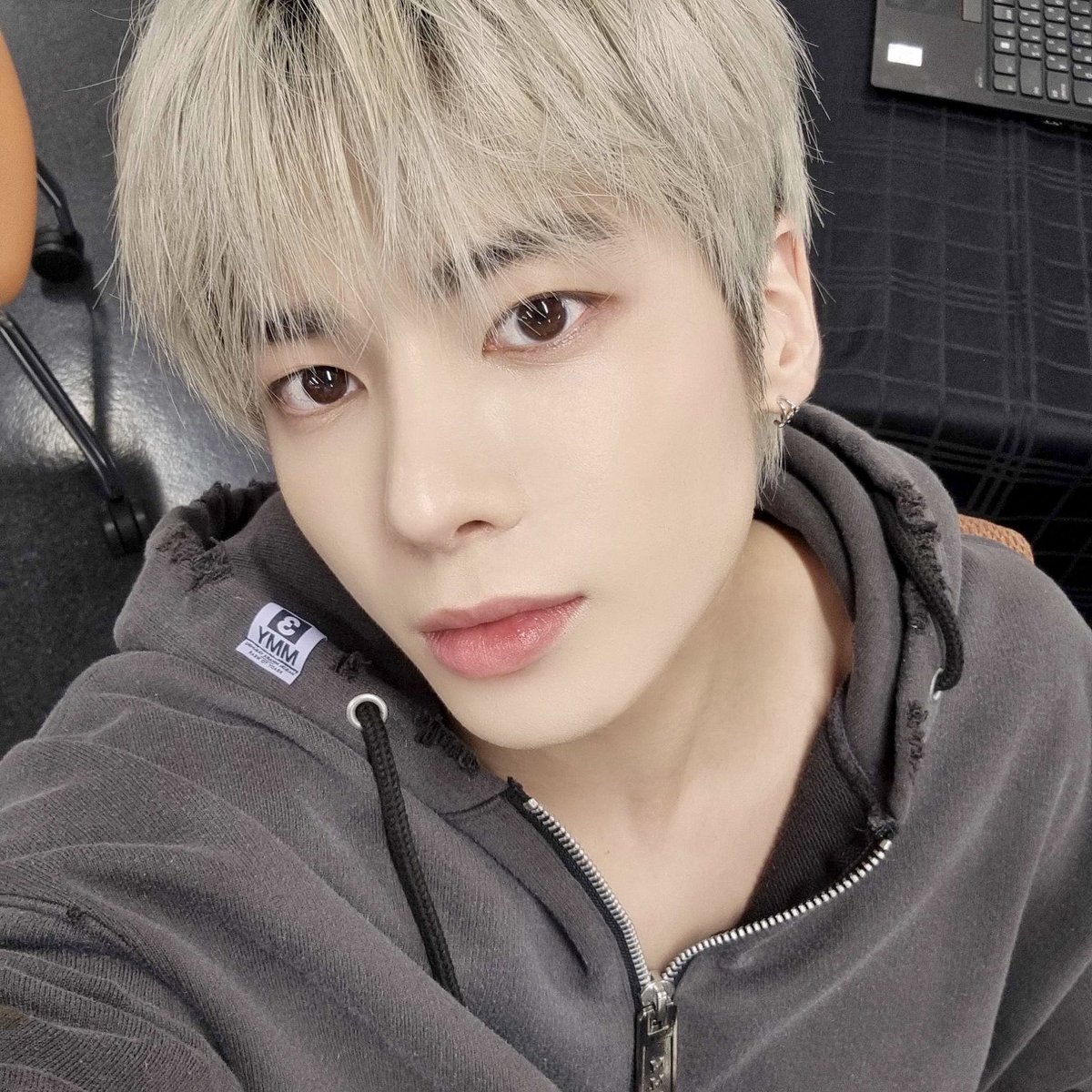 icaarrus's tweet image. taegyu au — tara, lo punya gue sekarang!

part of chill chill chill universe