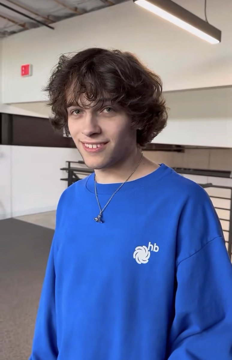 triptles's tweet image. good morning ❤️‍🩹 (im breaking down over this)