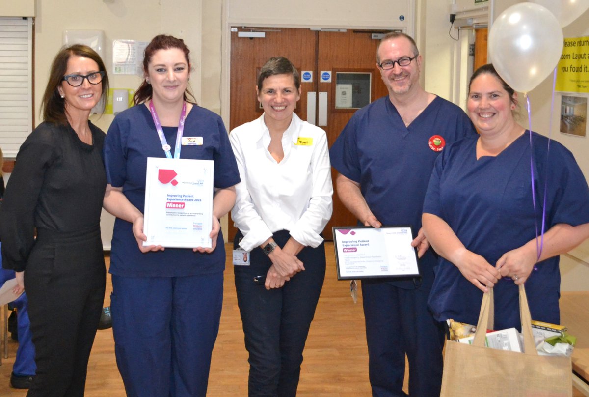 Congratulations to our Emergency Department Paediatric Team for winning the top award at our annual Patient Experience Awards 🙌

The awards recognise innovative projects introduced to improve the experience of patients visiting the RUH.

Read more: bit.ly/3n5qq8c 🧵⬇️